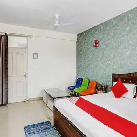 Hotel O Krishna Orchid Near Noida Sector 81 Metro Station Exterior foto